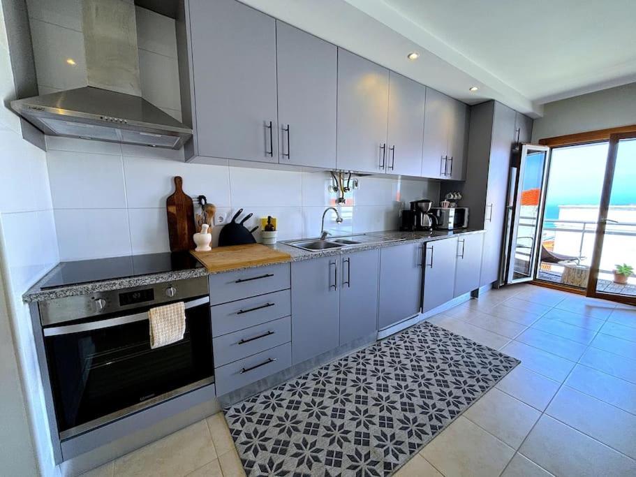 Nazare Boutique W Sea View And Private Rooftop Terace ภายนอก รูปภาพ